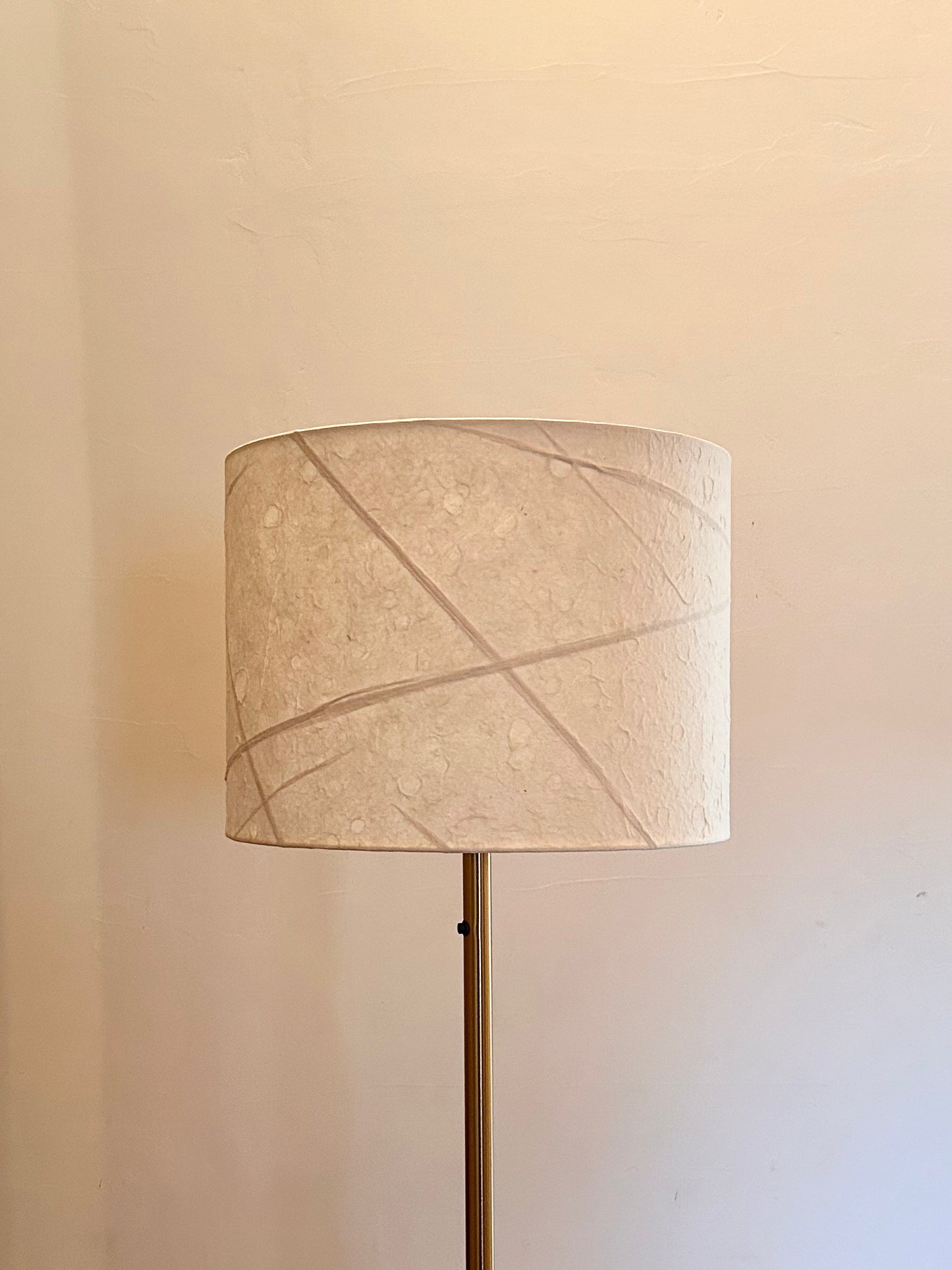 LIN - 32cm(12.5") Handcrafted Washi Lampshade - Handmade Japanese Lamp